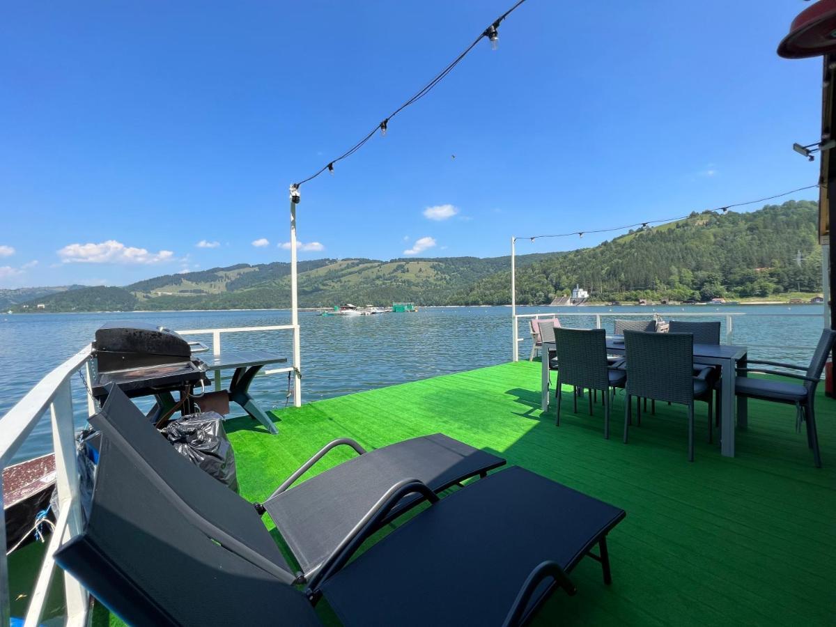 Casa Pe Lac Bicaz Εξωτερικό φωτογραφία
